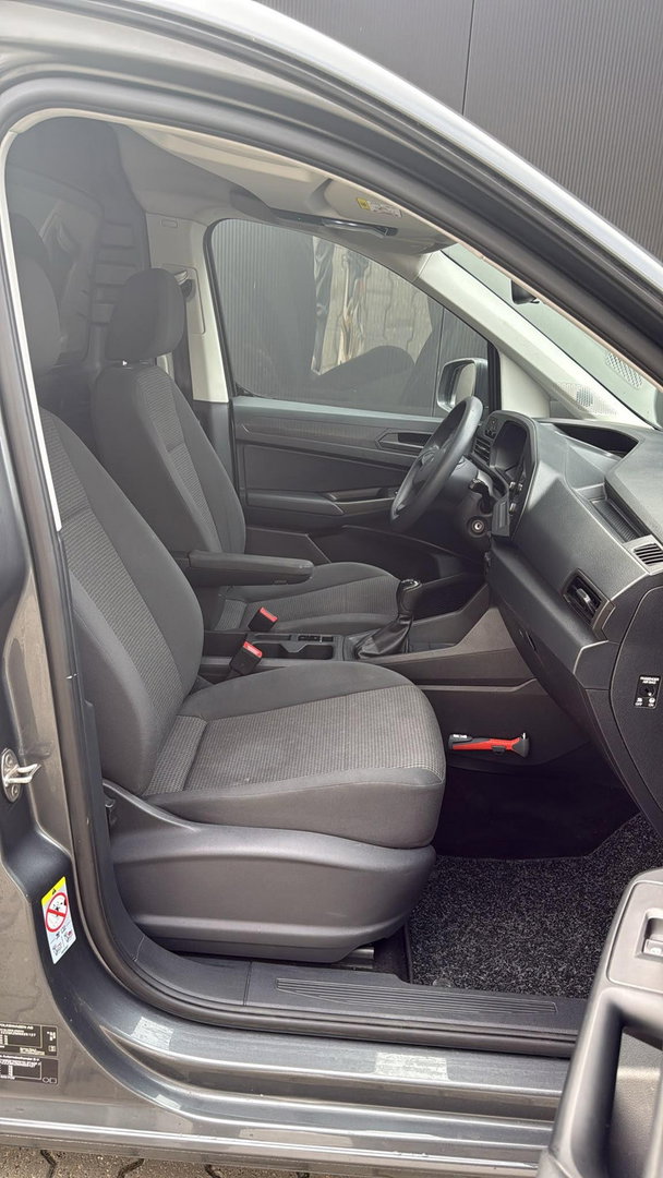 Volkswagen Caddy Cargo 2.0 TDI 18'' LM Carplay 1 Eig. Marge (BTW en BPM vrij)
