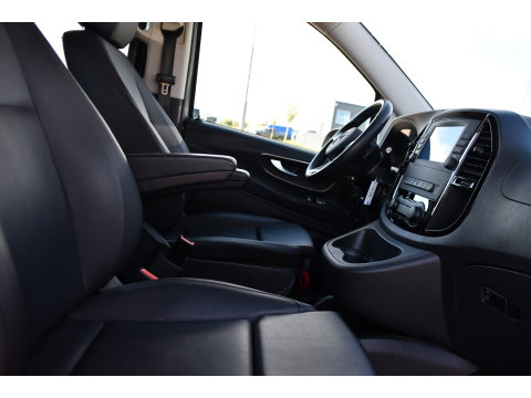 Mercedes-Benz Vito 190pk CDI L3 DC PB Edition Camera, Cruise, Carplay, LED, 2 x Schuifdeur, Automaat, Multimedia, Leder, Uniek!