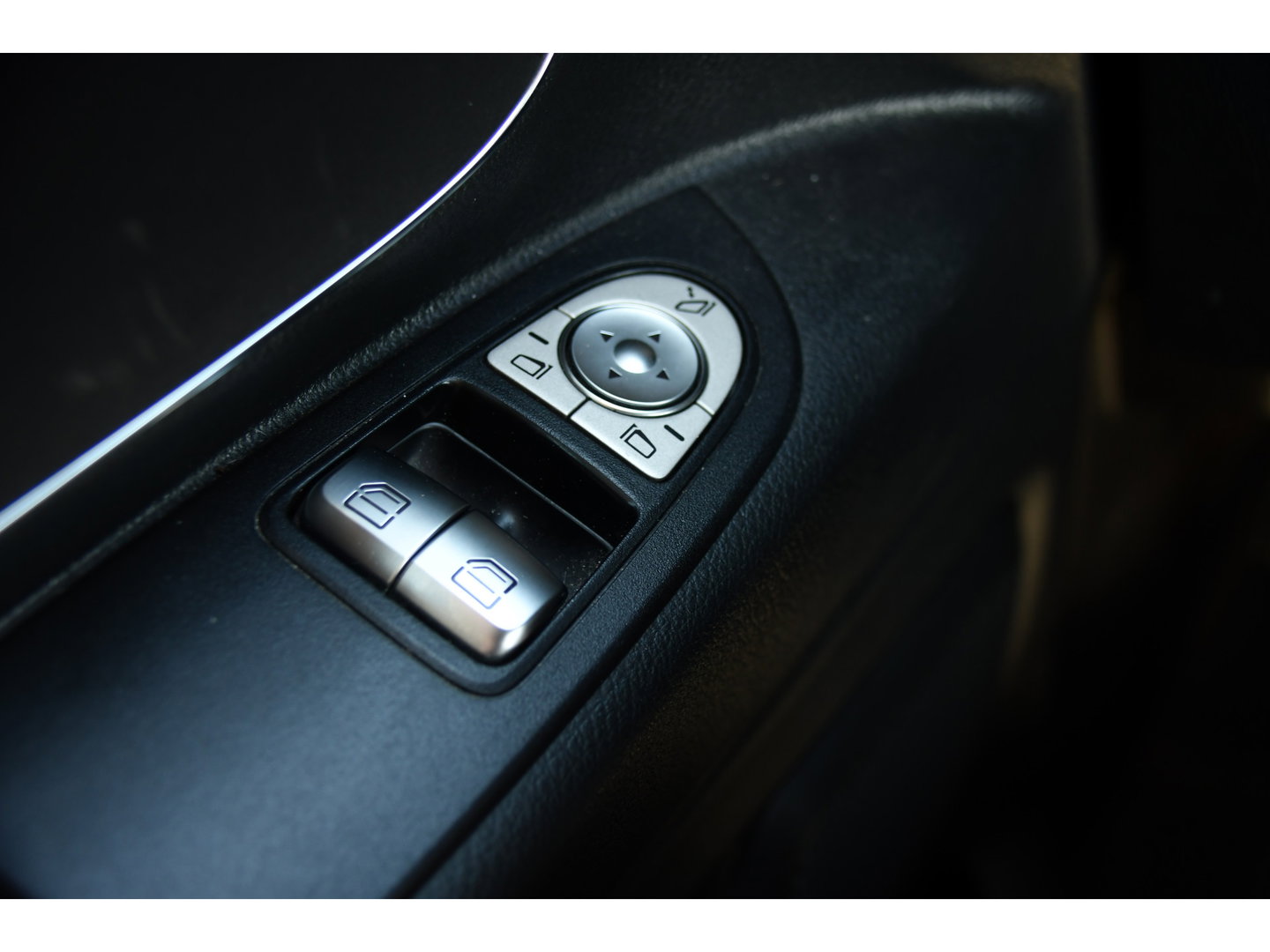 Mercedes-Benz Vito 190pk CDI L3 DC PB Edition Camera, Cruise, Carplay, LED, 2 x Schuifdeur, Automaat, Multimedia, Leder, Uniek!