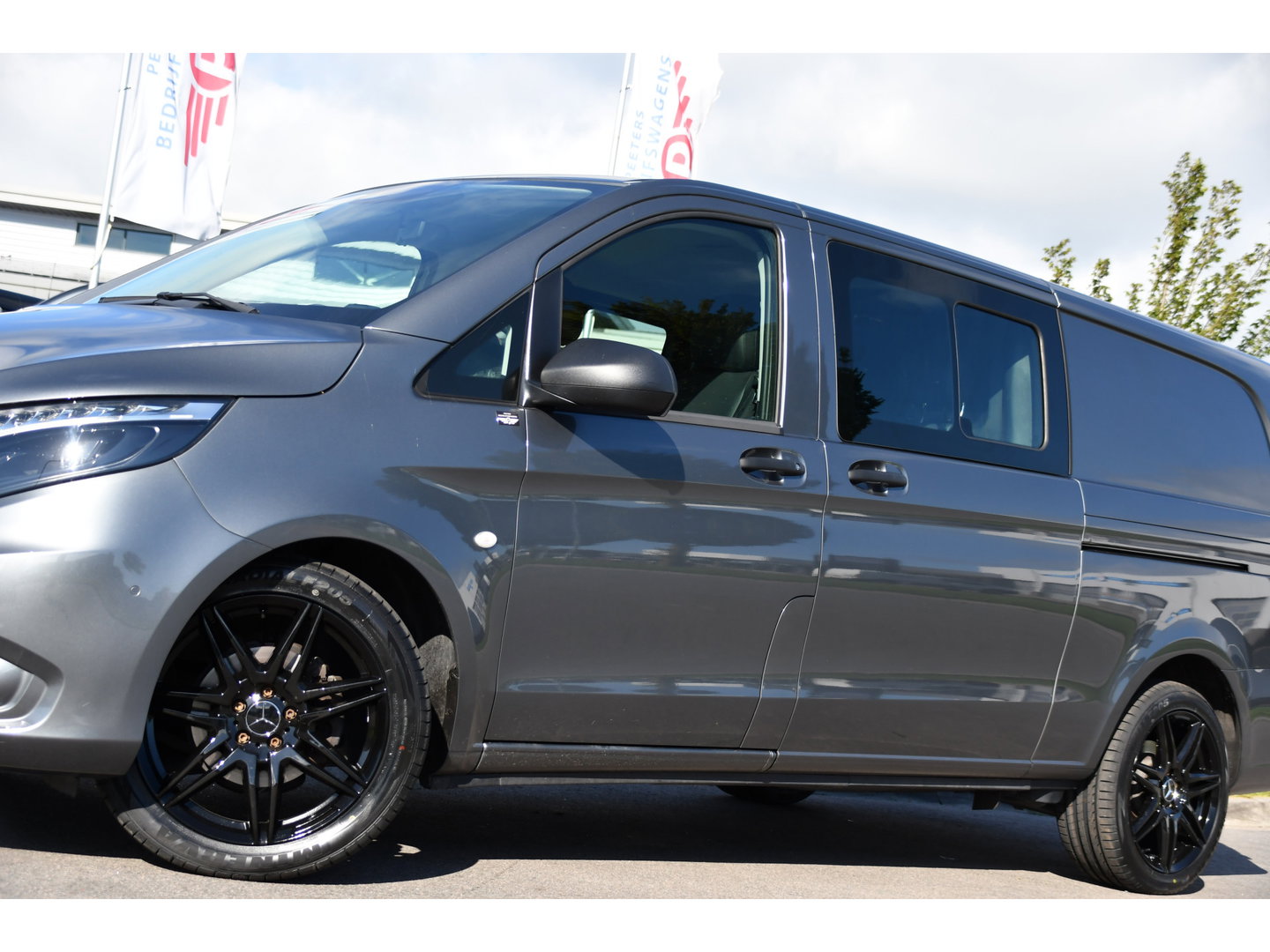 Mercedes-Benz Vito 190pk CDI L3 DC PB Edition Camera, Cruise, Carplay, LED, 2 x Schuifdeur, Automaat, Multimedia, Leder, Uniek!