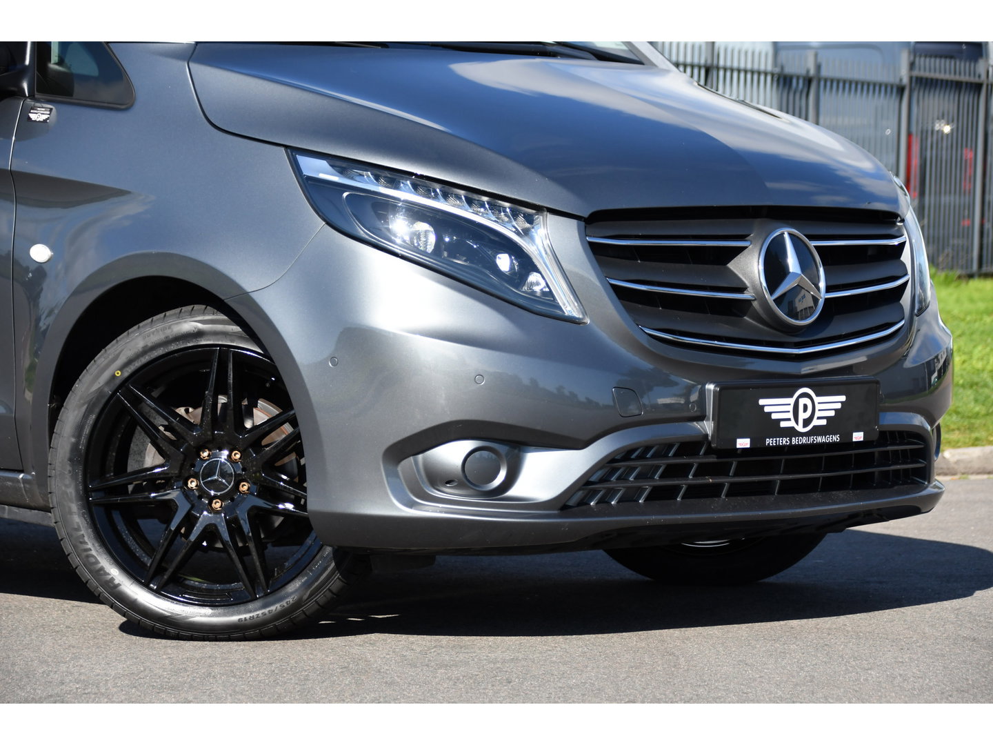 Mercedes-Benz Vito 190pk CDI L3 DC PB Edition Camera, Cruise, Carplay, LED, 2 x Schuifdeur, Automaat, Multimedia, Leder, Uniek!