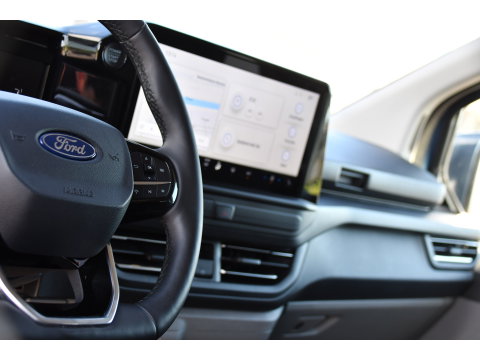 Ford Transit Custom 300 2.0 TDCI L1H1 DC Limited PB Edition Adaptieve Cruise, Camera, Carplay, LED, Stoelverwarming, 2 x Schuifdeur, Automaat, Stuurverwarming, Trekhaak, 170pk, Uniek!