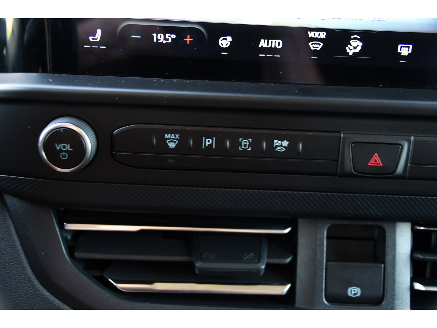 Ford Transit Custom 300 2.0 TDCI L1H1 DC Limited PB Edition Adaptieve Cruise, Camera, Carplay, LED, Stoelverwarming, 2 x Schuifdeur, Automaat, Stuurverwarming, Trekhaak, 170pk, Uniek!