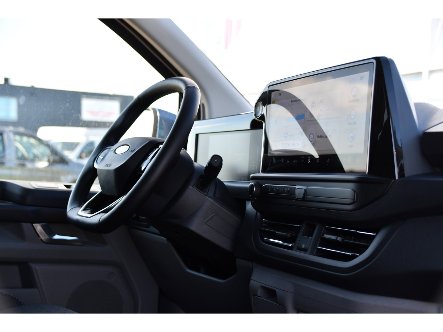Ford Transit Custom 300 2.0 TDCI L1H1 DC Limited PB Edition Adaptieve Cruise, Camera, Carplay, LED, Stoelverwarming, 2 x Schuifdeur, Automaat, Stuurverwarming, Trekhaak, 170pk, Uniek!