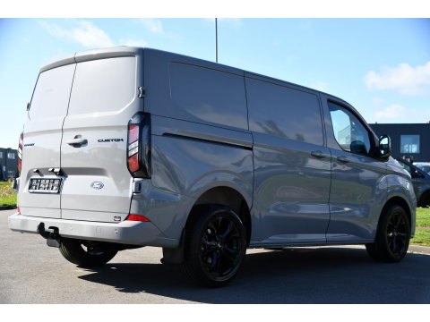 Ford Transit Custom 300 2.0 TDCI L1H1 Limited PB Edition Camera, Cruise, Carplay, LED, 136pk, Automaat, Sensoren, Trekhaak, Stoelverwarming, 136pk, Uniek!