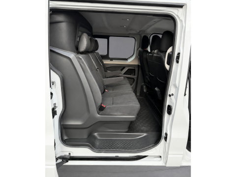 Renault Trafic 2.0 dCi 150 T29 L2H1 DC Luxe Camera, Cruise, Carplay, LED, Clima, Mulitmedia, Automaat, Trekhaak, Sensoren, Uniek!