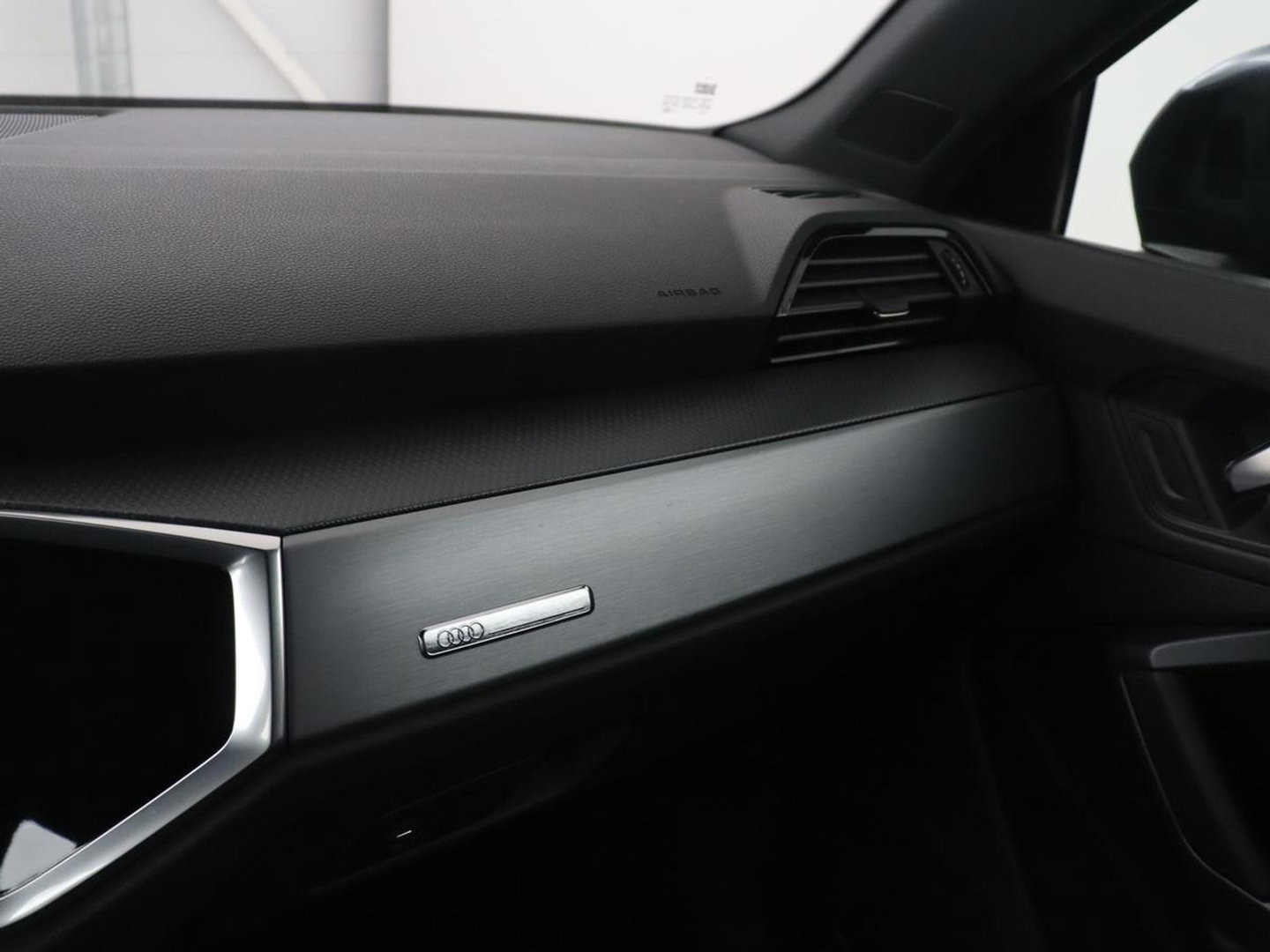 Audi Q3 45 TFSI e Advanced edition