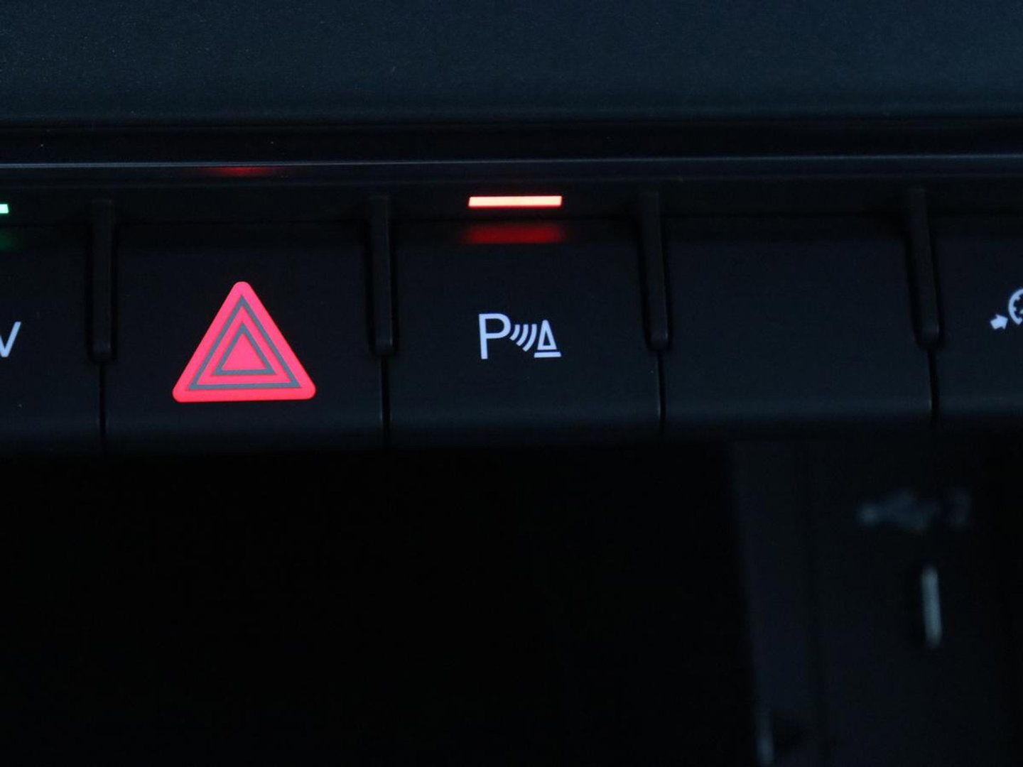 Audi Q3 45 TFSI e Advanced edition