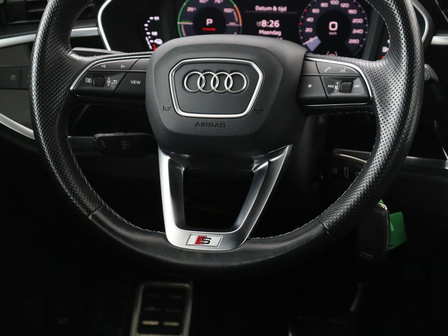 Audi Q3 45 TFSI e Advanced edition