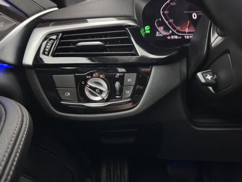 BMW 5 Serie 520d Business Edition Plus (INCL.BTW) Aut. *LEATHER | LASER-LED | HARMAN/KARDON | ADAPTIVE-CRUISE | BLIND-SPOT | MEMORY-PACK | CAMERA | DIGI-COCKPIT | AMBIENT-LIGHT | DAB+ | NAVI-FULLMAP | ECC | PDC | 18''ALU*