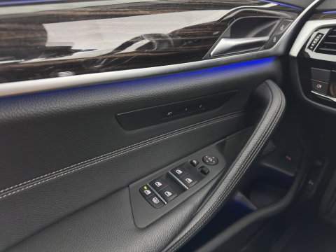BMW 5 Serie 520d Business Edition Plus (INCL.BTW) Aut. *LEATHER | LASER-LED | HARMAN/KARDON | ADAPTIVE-CRUISE | BLIND-SPOT | MEMORY-PACK | CAMERA | DIGI-COCKPIT | AMBIENT-LIGHT | DAB+ | NAVI-FULLMAP | ECC | PDC | 18''ALU*