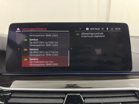 BMW 5 Serie 520d Business Edition Plus (INCL.BTW) Aut. *LEATHER | LASER-LED | HARMAN/KARDON | ADAPTIVE-CRUISE | BLIND-SPOT | MEMORY-PACK | CAMERA | DIGI-COCKPIT | AMBIENT-LIGHT | DAB+ | NAVI-FULLMAP | ECC | PDC | 18''ALU*