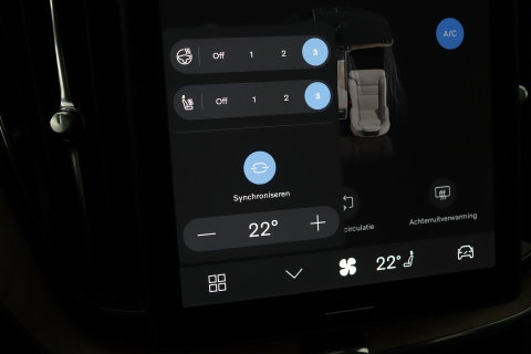 Volvo XC60 T8 Ultra Dark | Luchtvering | Harman/Kardon | Panoramadak | 360° Camera | Head-Up | Stoel+Stuurverwarming | ACC