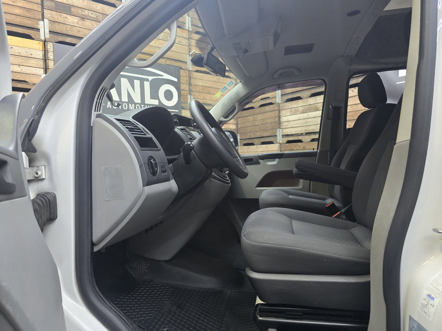 Volkswagen Transporter Kombi 2.0 TDI L2H3 Trendline Hefdak Camper Navi Carplay PDC LM
