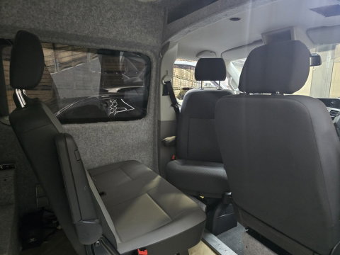 Volkswagen Transporter Kombi 2.0 TDI L2H3 Trendline Hefdak Camper Navi Carplay PDC LM