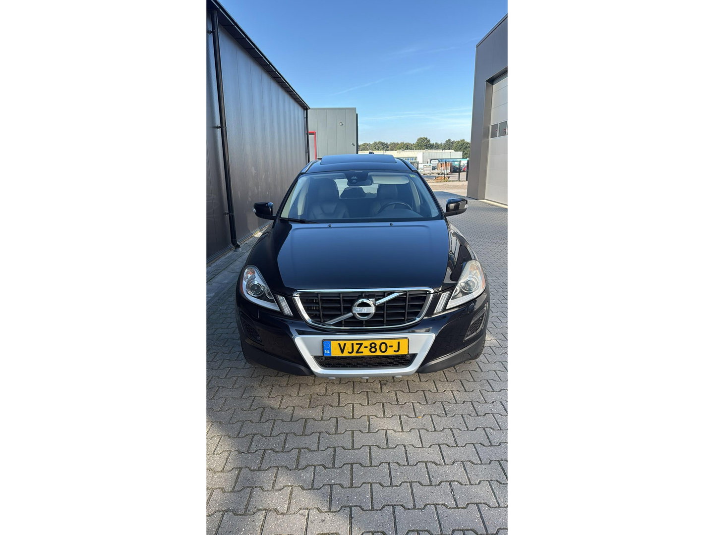 Volvo XC60 2.4 D5 AWD Summum Pano Leer Grijs kenteken