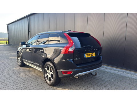 Volvo XC60 2.4 D5 AWD Summum Pano Leer Grijs kenteken