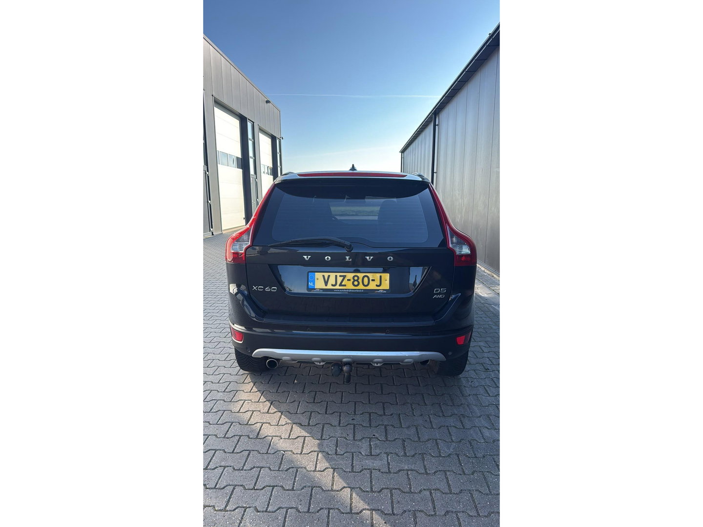 Volvo XC60 2.4 D5 AWD Summum Pano Leer Grijs kenteken