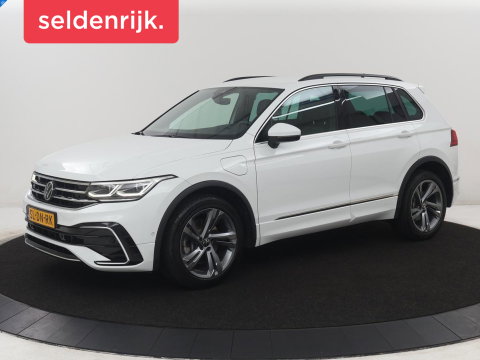 Volkswagen Tiguan 1.5 eHybrid Edition 20 SOH 93,3 % | R-Line | Trekhaak | LED | Camera | Apple Carplay |