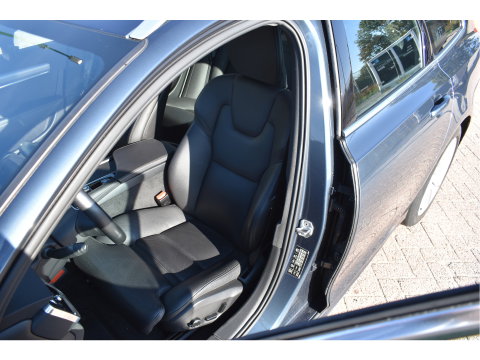 Volvo V90 2.0 T4 Momentum Business Pack Connect 191 pk | NL-Auto | Camera | Carplay | Stoelverwarming 4x | Standkachel | Full LED | NAP