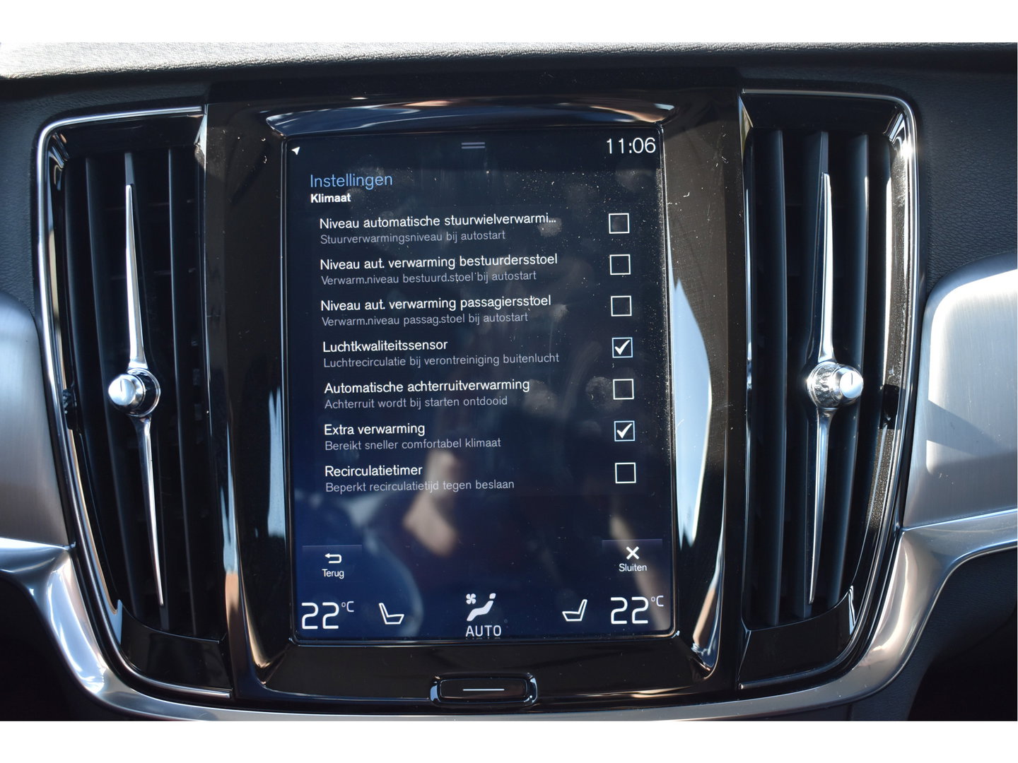 Volvo V90 2.0 T4 Momentum Business Pack Connect 191 pk | NL-Auto | Camera | Carplay | Stoelverwarming 4x | Standkachel | Full LED | NAP