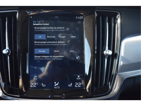 Volvo V90 2.0 T4 Momentum Business Pack Connect 191 pk | NL-Auto | Camera | Carplay | Stoelverwarming 4x | Standkachel | Full LED | NAP