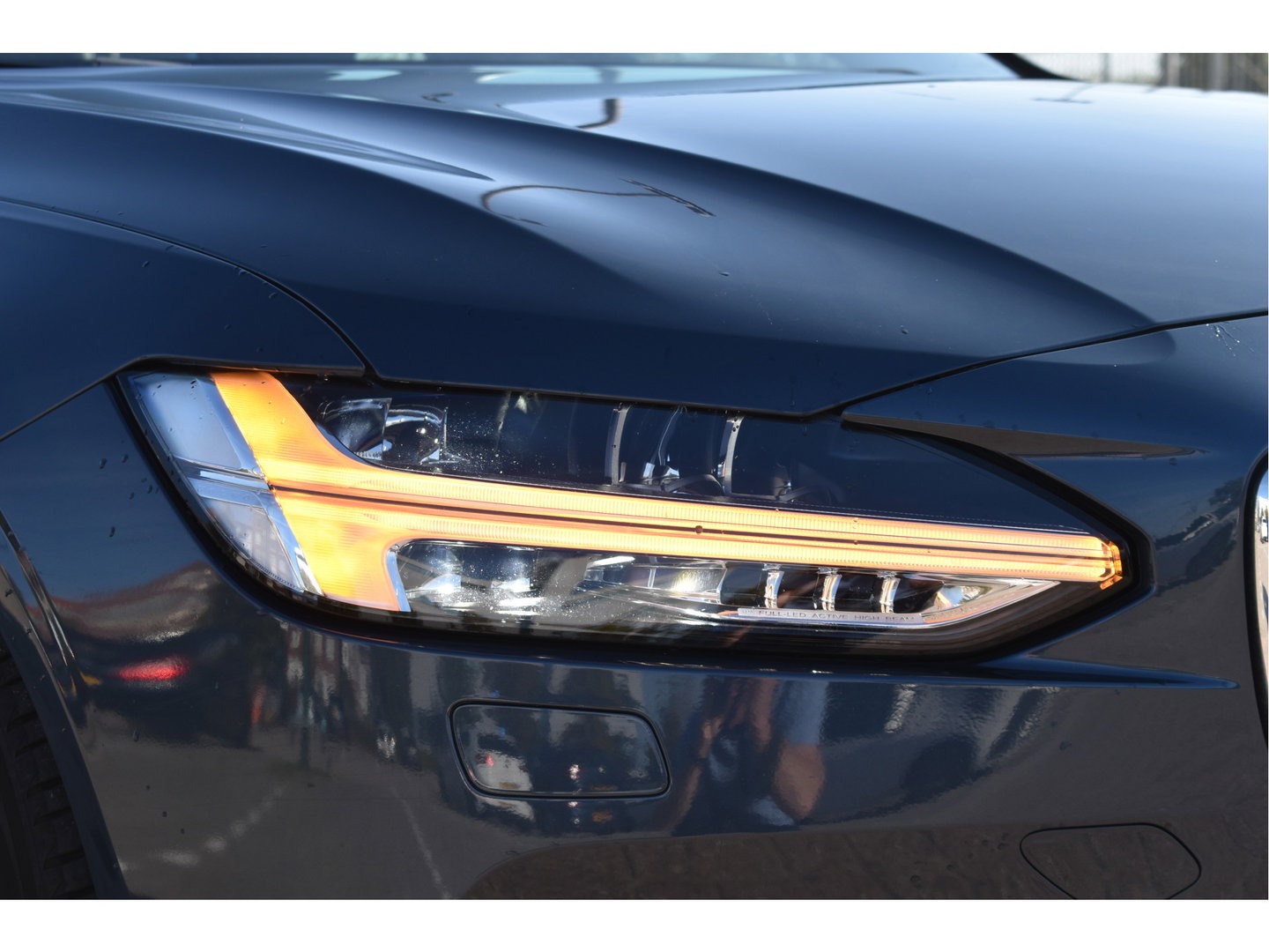 Volvo V90 2.0 T4 Momentum Business Pack Connect 191 pk | NL-Auto | Camera | Carplay | Stoelverwarming 4x | Standkachel | Full LED | NAP
