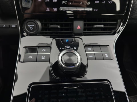 Toyota Bz4x Business 71 kWh (3-Fase-11kW) {SoH-88%} (INCL.BTW) *FULL-LED | ADAPTIVE-CRUISE | CAMERA | NAVI-FULLMAP | KEYLESS | ECC | PDC | 18''ALU | TOWBAR*