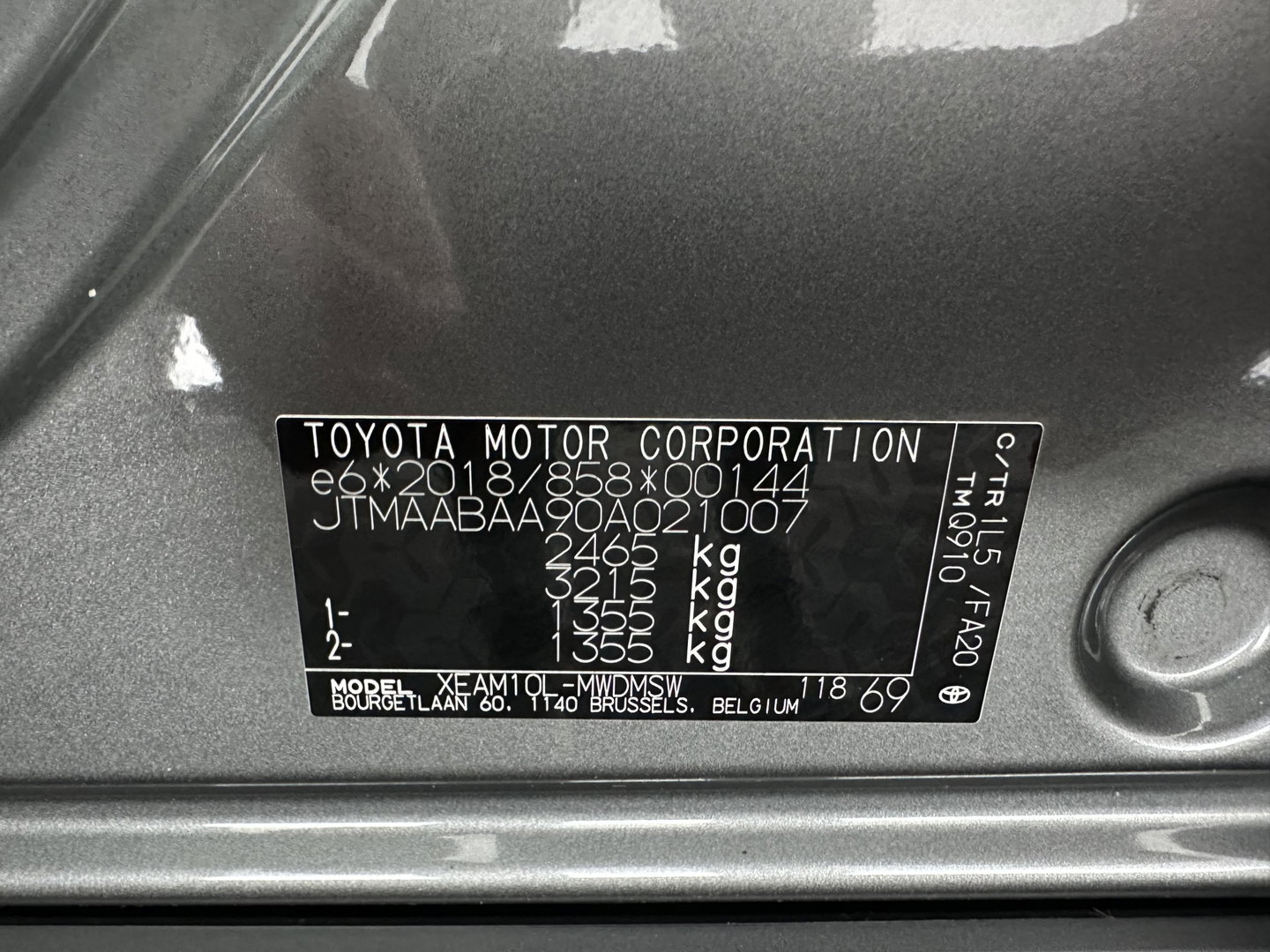 Toyota Bz4x Business 71 kWh (3-Fase-11kW) {SoH-88%} (INCL.BTW) *FULL-LED | ADAPTIVE-CRUISE | CAMERA | NAVI-FULLMAP | KEYLESS | ECC | PDC | 18''ALU | TOWBAR*