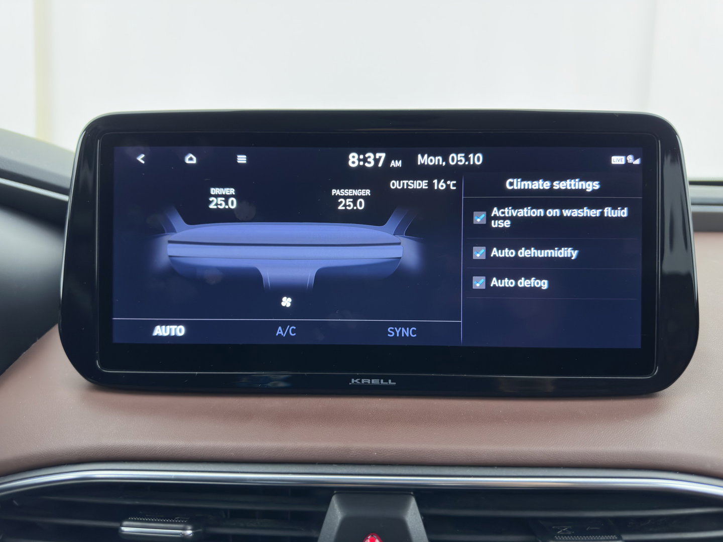 Hyundai Santa Fe 1.6 T-GDI PHEV Premium (Plug-in) (INCL-BTW) *HEAD-UP | LEATHER | FULL-LED | ADAPTIVE-CRUISE | TOP-VIEW | BLINDSPOT | MEMORY-PACK | DIGI-COCKPIT | SHIFTPADDLES | PRIVACYGLASS | NAVI-FULLMAP | 19''ALU | TOWBAR*
