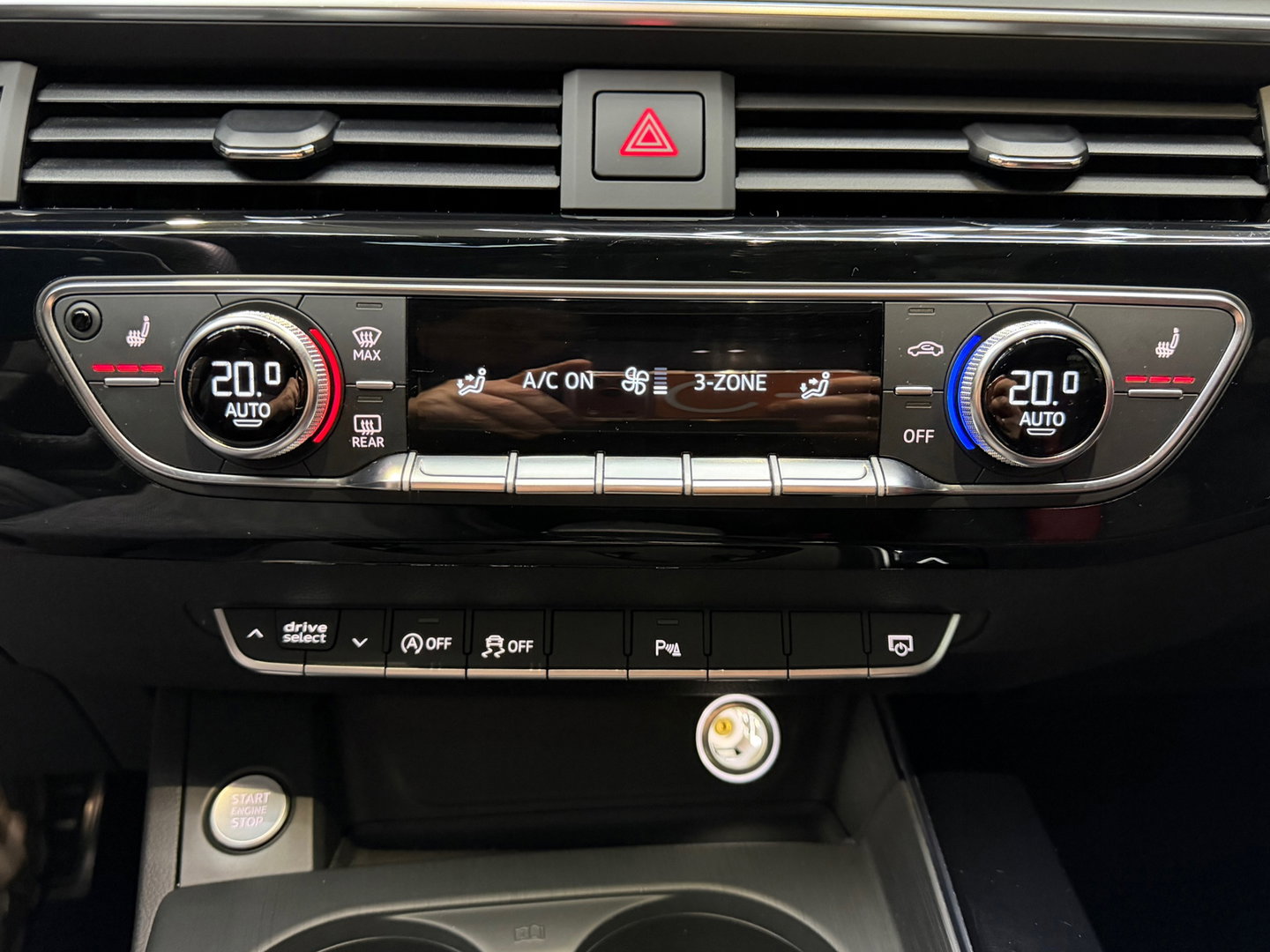Audi A5 Sportback 40 TFSI Sport S-line Edition Pano Leder Navi Clima Camera B&O Carplay 19"LM 240 PK!