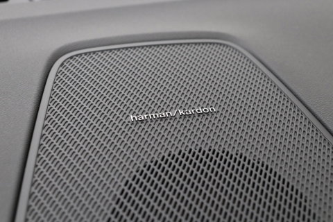 Volvo XC60 T6 Plus Black Edition | Harman/Kardon | Panoramadak | 360° Camera | Head-Up | Stoel+Stuurverwarming | Pilot Assist | 21 Inch | ACC