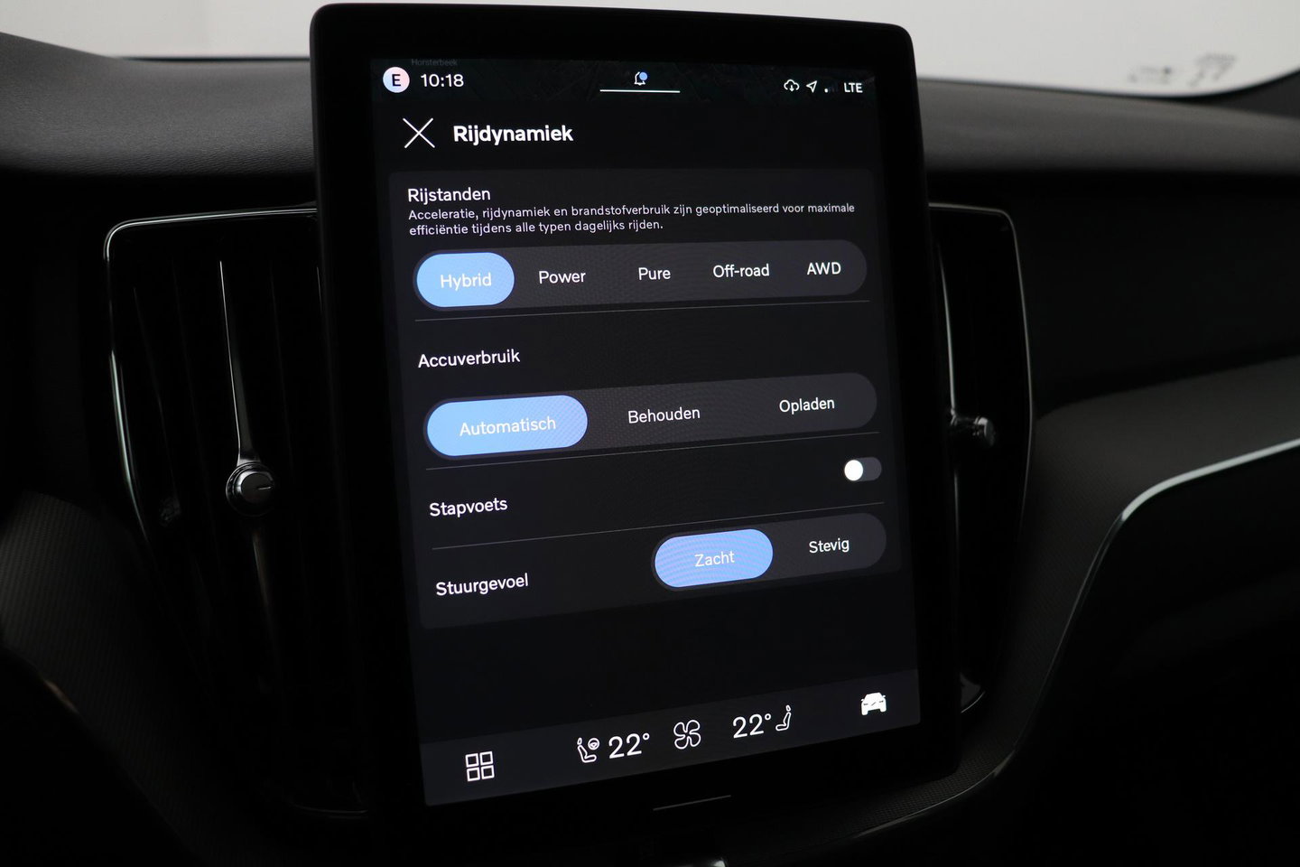 Volvo XC60 T6 Plus Black Edition | Harman/Kardon | Panoramadak | 360° Camera | Head-Up | Stoel+Stuurverwarming | Pilot Assist | 21 Inch | ACC