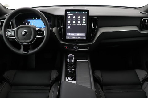 Volvo XC60 T6 Plus Black Edition | Harman/Kardon | Panoramadak | 360° Camera | Head-Up | Stoel+Stuurverwarming | Pilot Assist | 21 Inch | ACC