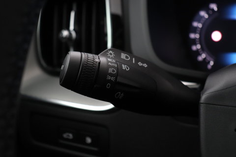 Volvo XC60 T6 Plus Black Edition | Harman/Kardon | Panoramadak | 360° Camera | Head-Up | Stoel+Stuurverwarming | Pilot Assist | 21 Inch | ACC