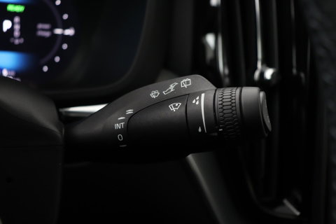 Volvo XC60 T6 Plus Black Edition | Harman/Kardon | Panoramadak | 360° Camera | Head-Up | Stoel+Stuurverwarming | Pilot Assist | 21 Inch | ACC