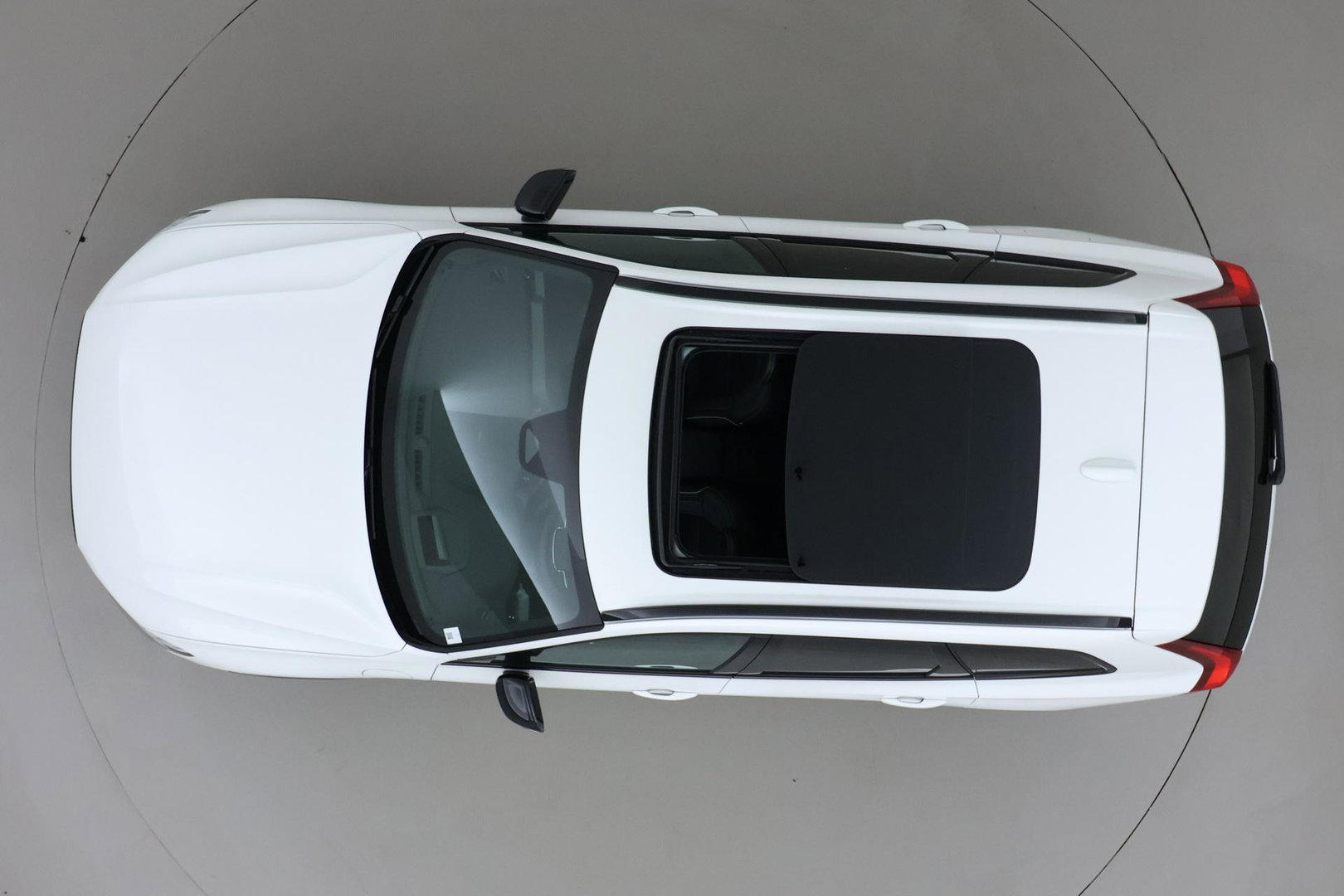 Volvo XC60 T6 Plus Black Edition | Harman/Kardon | Panoramadak | 360° Camera | Head-Up | Stoel+Stuurverwarming | Pilot Assist | 21 Inch | ACC