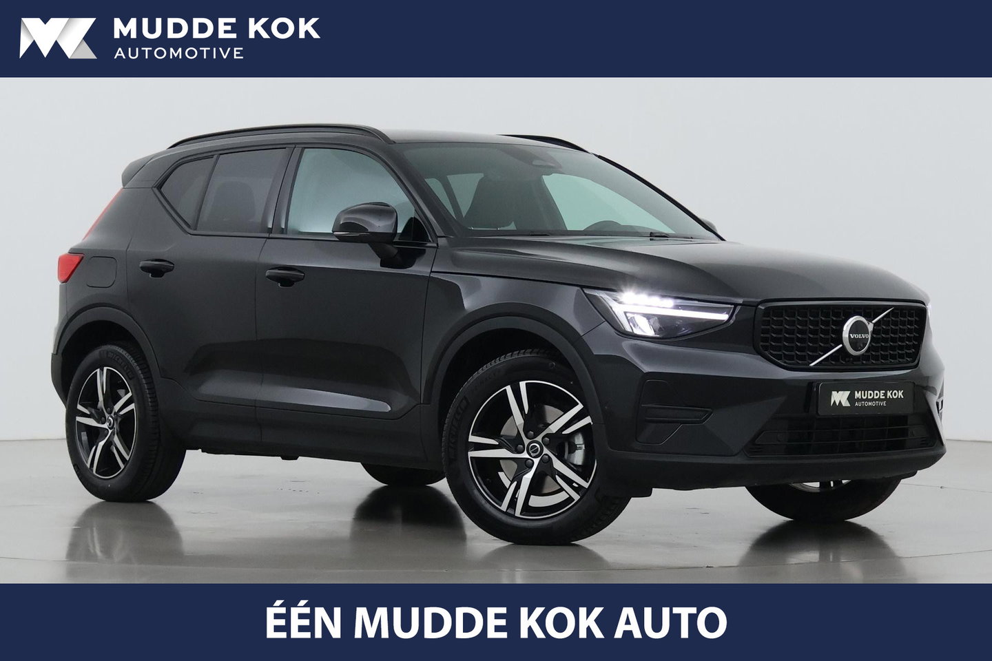 Volvo XC40 2.0 B3 Plus Dark | Harman/Kardon | ACC | 360° Camera | Memory | Keyless | Stoel+Stuurverwarming
