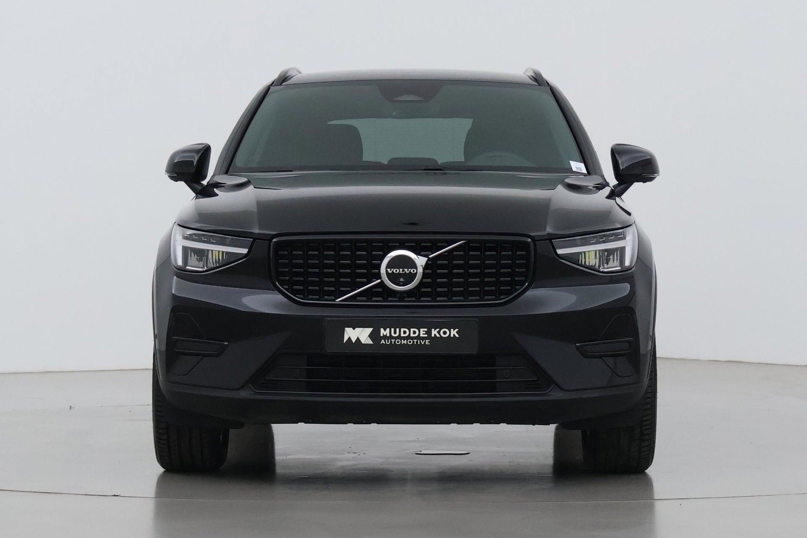 Volvo XC40 2.0 B3 Plus Dark | Harman/Kardon | ACC | 360° Camera | Memory | Keyless | Stoel+Stuurverwarming