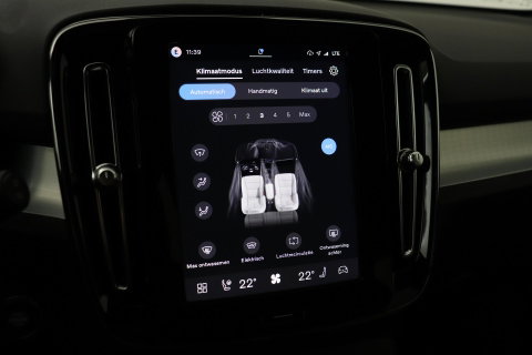 Volvo XC40 2.0 B3 Plus Dark | Harman/Kardon | ACC | 360° Camera | Memory | Keyless | Stoel+Stuurverwarming