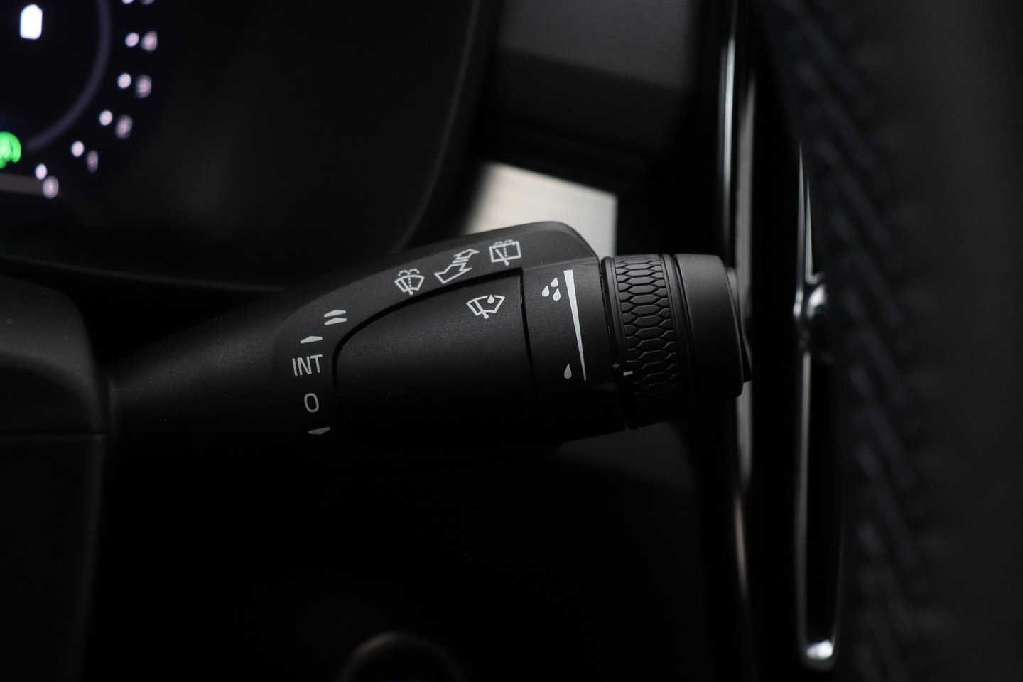 Volvo XC40 2.0 B3 Plus Dark | Harman/Kardon | ACC | 360° Camera | Memory | Keyless | Stoel+Stuurverwarming
