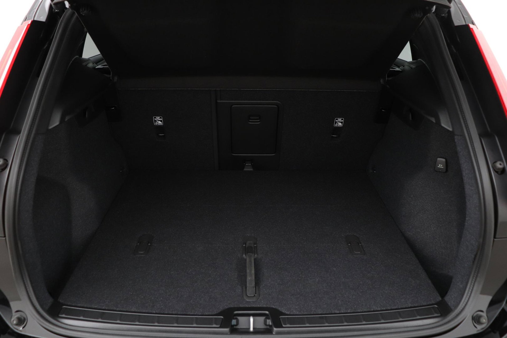 Volvo XC40 2.0 B3 Plus Dark | Harman/Kardon | ACC | 360° Camera | Memory | Keyless | Stoel+Stuurverwarming