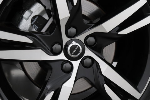 Volvo XC40 2.0 B3 Plus Dark | Harman/Kardon | ACC | 360° Camera | Memory | Keyless | Stoel+Stuurverwarming
