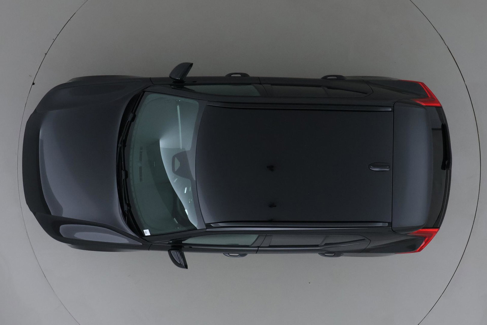 Volvo XC40 2.0 B3 Plus Dark | Harman/Kardon | ACC | 360° Camera | Memory | Keyless | Stoel+Stuurverwarming