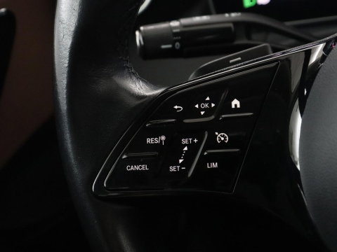 Mercedes-Benz C-Klasse 200 Launch Edition Business Line | LED | Navigatie | Stoelverwarming | Leder |