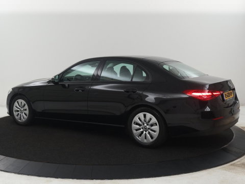 Mercedes-Benz C-Klasse 200 Launch Edition Business Line | LED | Navigatie | Stoelverwarming | Leder |