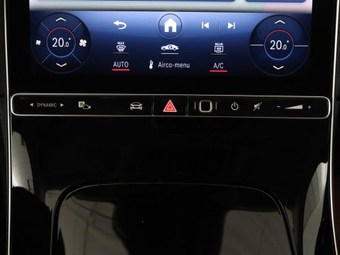 Mercedes-Benz C-Klasse 200 Launch Edition Business Line | LED | Navigatie | Stoelverwarming | Leder |