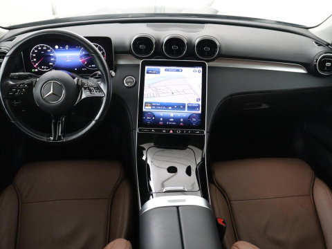 Mercedes-Benz C-Klasse 200 Launch Edition Business Line | LED | Navigatie | Stoelverwarming | Leder |