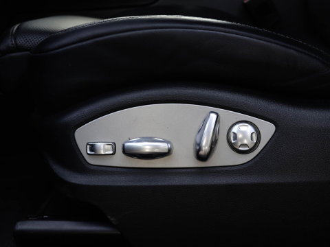 Porsche Macan 2.0 Panodak | PASM | Stoelventilatie | ACC | Standkachel | Stoel & Stuurverwarming