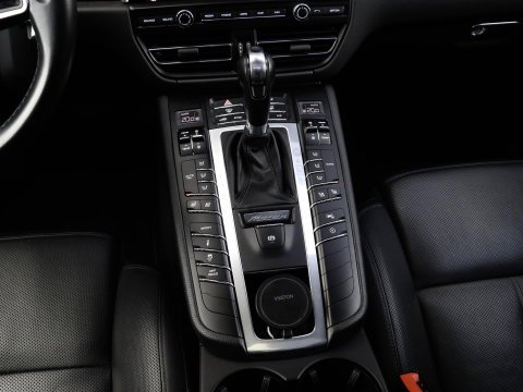 Porsche Macan 2.0 Panodak | PASM | Stoelventilatie | ACC | Standkachel | Stoel & Stuurverwarming